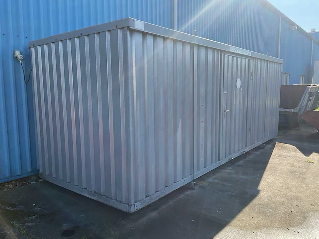 Fladafi opslagcontainer inclusief inhoud - afbeelding 1 van  7