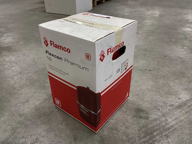 Flamco flexcon premium 18l 3,0 bar expansievat (3x) - afbeelding 1 van  3