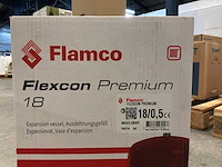 Flamco flexcon premium 18l 3,0 bar expansievat (3x) - afbeelding 2 van  3