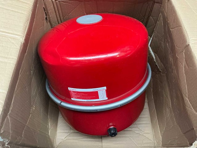 Flamco flexcon premium 50l expansievat - afbeelding 1 van  5