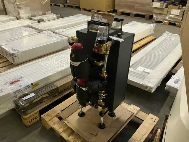 Flamco flextherm skid warmtepomp - afbeelding 1 van  5