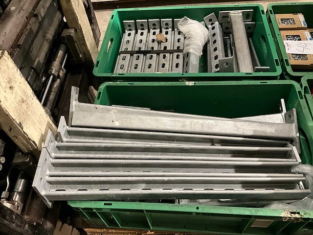 Flamco strut rail console console-uitkragarm - afbeelding 1 van  4