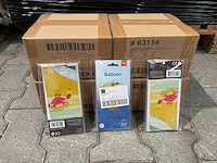 Flamingo op het strand folie ballon (400x) - afbeelding 5 van  5