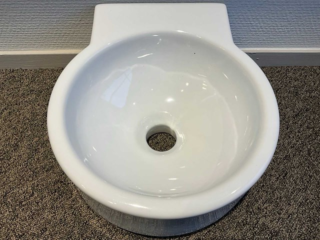 Flaminia - fontein - afbeelding 2 van  4