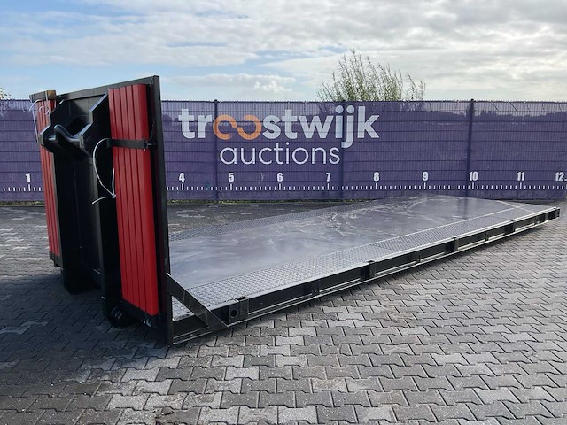 Flat rack container 670cm x 240cm - afbeelding 1 van  9
