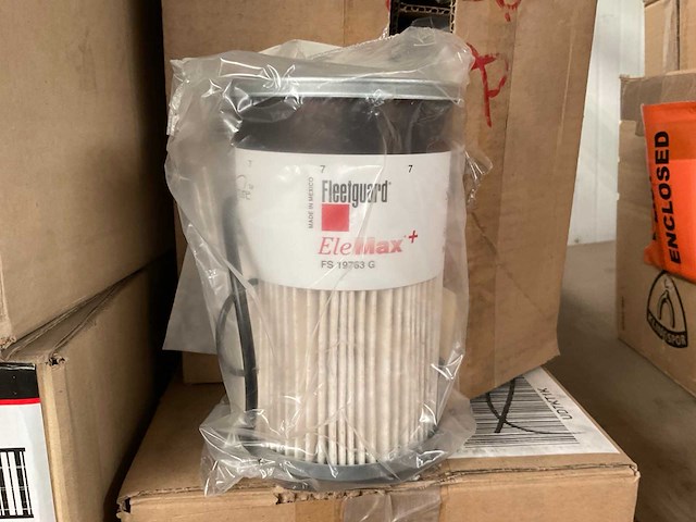 Fleetguard fs19763g air filter element (24x) - afbeelding 1 van  1