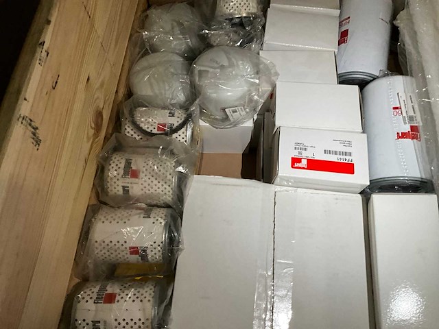 Fleetguard partij filters - afbeelding 4 van  6