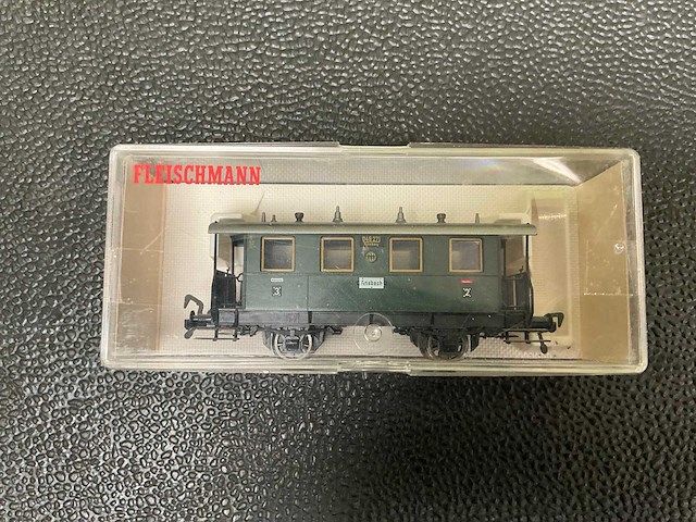 Fleischmann 5203 / 5365 / 5356 / 3604 / 5825 / 5851 / 5833 / 5053 / 5359 / 5350 modeltrein wagon (10x) - afbeelding 9 van  13
