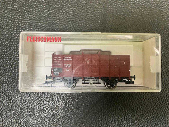 Fleischmann 5260 / 5205 / 5059 / 5203 / 5853 modeltrein wagon (5x) - afbeelding 1 van  5