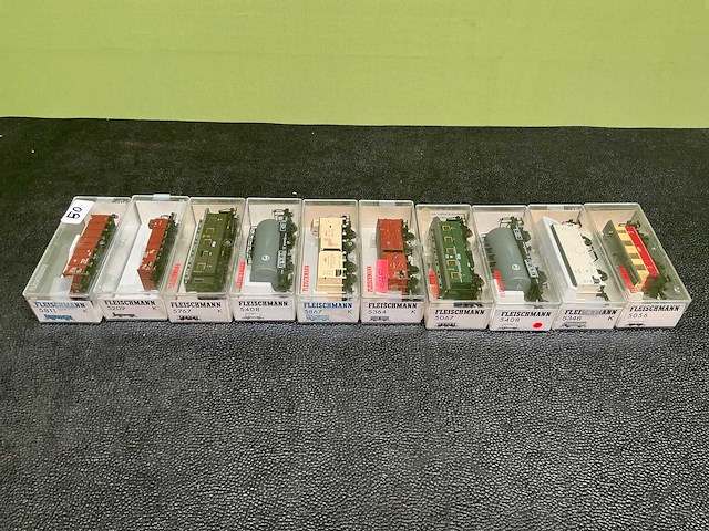 Fleischmann 5867 / 5348 / 5209 / 5364 / 5811 / 5056 / 5408 / 5408 / 5067 / 5767 modeltrein wagon (10x) - afbeelding 4 van  7