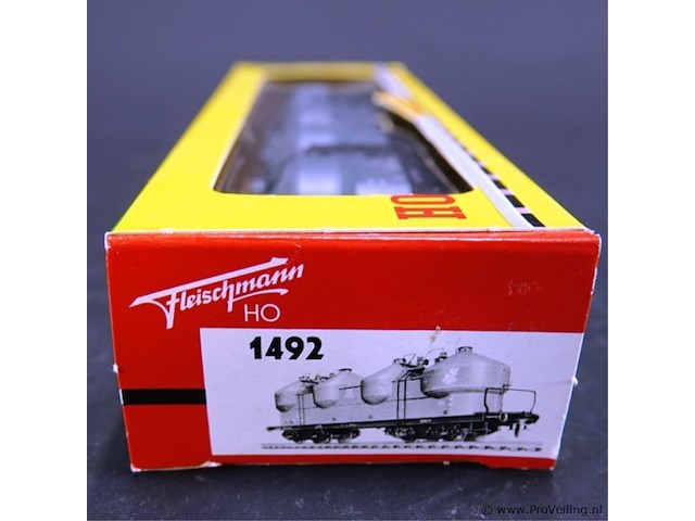 Fleischmann cementsilowagen modelnr: 1492 - afbeelding 3 van  3