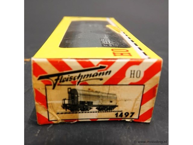 Fleischmann db-ketelwagen (bedrijfsnummer 3504) - afbeelding 3 van  3