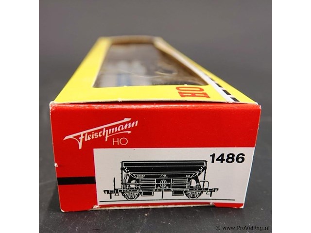 Fleischmann goederenwagon beladen met mannesmann buizen modelnr: 1486 - afbeelding 3 van  3