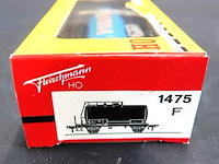 Fleischmann ketelwagen van de deutsche bundesbahn (db) in fina-huisstijl - afbeelding 3 van  3