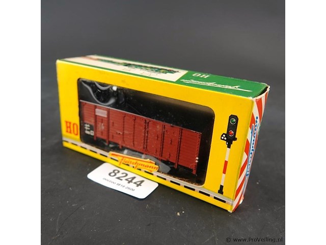 Fleischmann overdekte goederenwagen (bouwserie g10) van de deutsche bundesbahn (db) - afbeelding 1 van  3