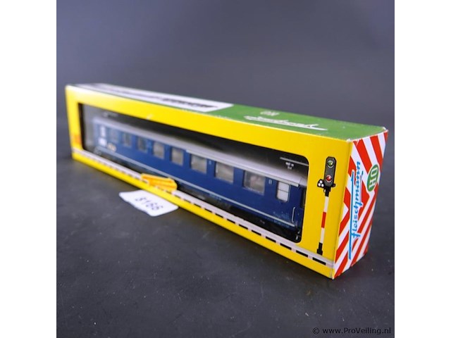 Fleischmann personenrijtuig (1e/2e klasse, type plan k/d, bedrijfsnummer ns ab 7363) in de blauwe kleur van de nederlandse spoorwegen - afbeelding 1 van  3