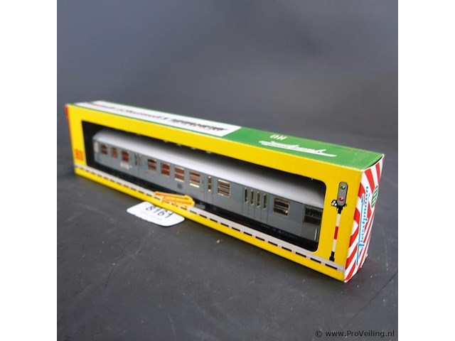 Fleischmann personenrijtuig (1e/2e klasse) van het type 'silberling' van de duitse spoorwegen (db) - afbeelding 1 van  3
