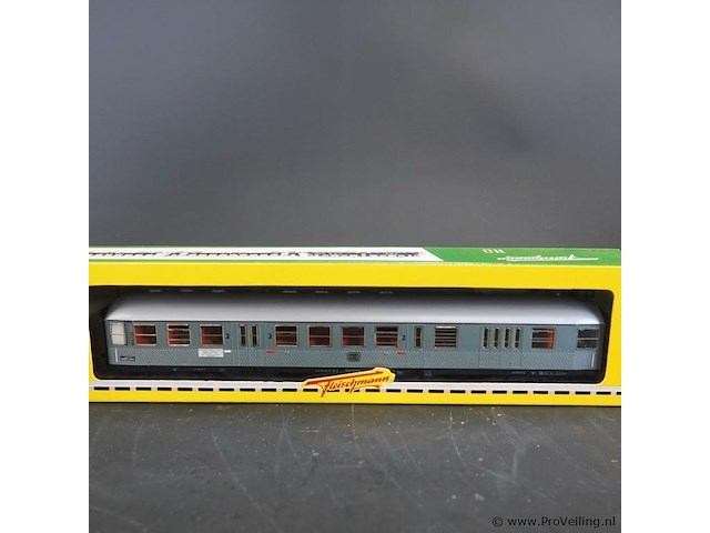 Fleischmann personenrijtuig (1e/2e klasse) van het type 'silberling' van de duitse spoorwegen (db) - afbeelding 2 van  3