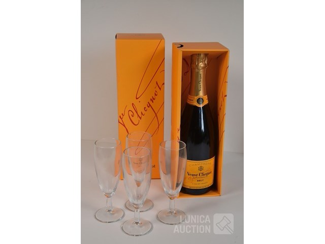 Fles champagne - afbeelding 1 van  4