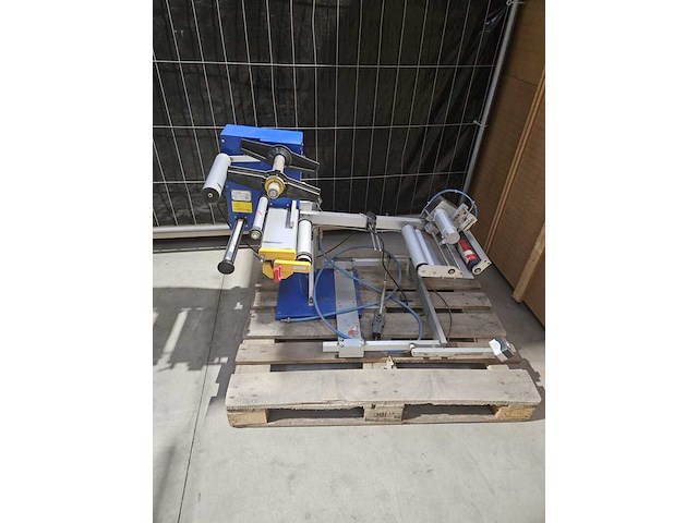 Fles etiketteer machine, etipack, junior, blauw, 2009 - afbeelding 1 van  4