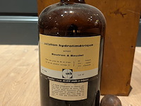 Fles hydrometische oplossing, deels gevuld, incl diverse nostalgische items - afbeelding 6 van  11