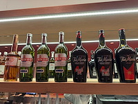 Fles likeur (7x) - afbeelding 1 van  2