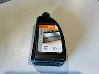 Fles stihl forestplus kettingzaagolie (12x) - afbeelding 2 van  3
