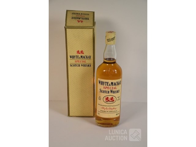 Fles whisky - afbeelding 1 van  4