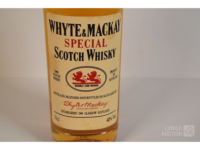 Fles whisky - afbeelding 3 van  4