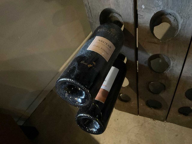 Fles wijn (23x) - afbeelding 4 van  5