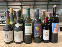 Fles wijn (24x) - afbeelding 1 van  3