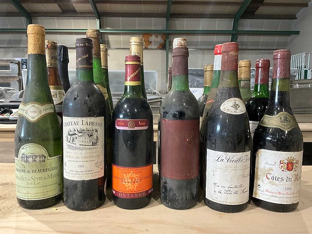 Fles wijn (24x) - afbeelding 2 van  3