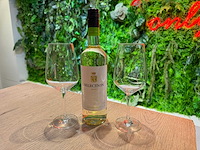 Fles witte wijn - afbeelding 1 van  2