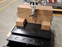 Flesdispencer t.b.v. proeverij 'hooghoudt' - afbeelding 1 van  5