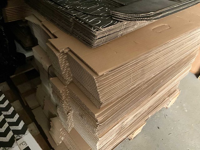 Flessen geschenkdoos / inlays diverse maten (400x) - afbeelding 3 van  6