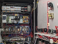 Flessen vul-en sluit machine, cobert / bertolaso, olympia 16 / sigma 103, 1991 / 1990 - afbeelding 3 van  35