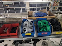 Flessen vul-en sluit machine, cobert / bertolaso, olympia 16 / sigma 103, 1991 / 1990 - afbeelding 28 van  35