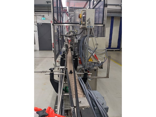 Flessen vul-en sluit machine, cobert / bertolaso, olympia 16 / sigma 103, 1991 / 1990 - afbeelding 35 van  35