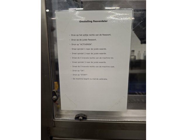 Flesverdeler, polyketting, 2009 - afbeelding 7 van  21