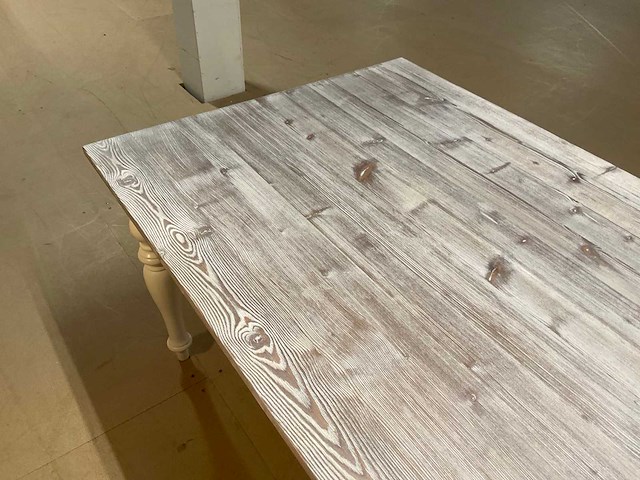 Fleur houten eetkamertafel - afbeelding 7 van  8