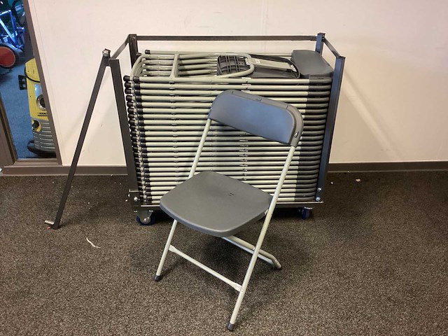 Flexfurn transport kar met 25 stoelen - afbeelding 4 van  6