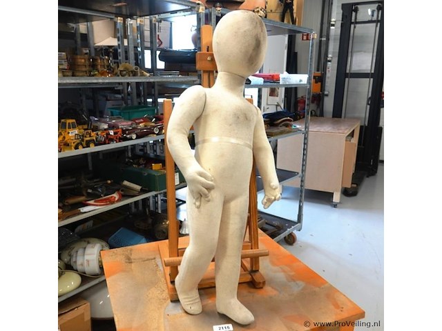 Flexibele en verstelbare stoffen kinderpaspop (mannequin) - afbeelding 2 van  4