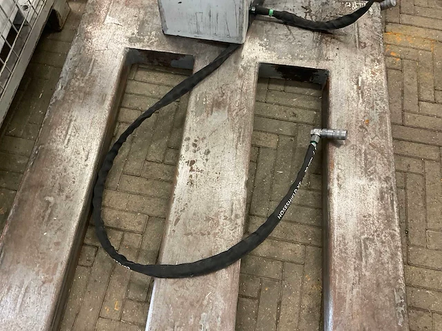 Flexilift flunder ka 2 hydraulisch hefplateau - afbeelding 3 van  5