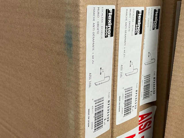 Flexinox smal zwembad trap ( rvs ) (8x) - afbeelding 4 van  4