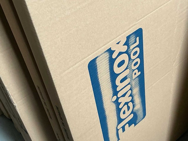 Flexinox wijd zwembad trap ( rvs ) (8x) - afbeelding 2 van  4