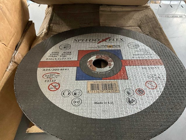 Flexovit 230x2,5x22,23 slijpschijf (100x) - afbeelding 2 van  3