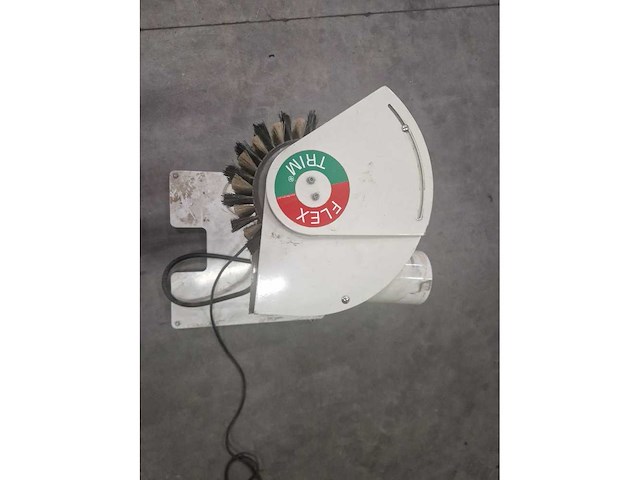 Flextrim - 2009 - ft6003 - randschuurmachine - afbeelding 4 van  6