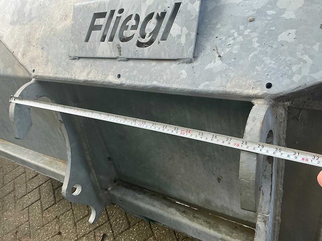 Fliegl 320 graafbak - afbeelding 6 van  8