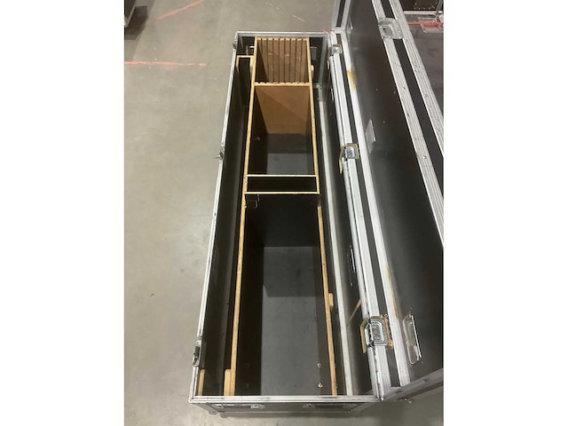 Flightcase (2080x590x640) (3x) - afbeelding 4 van  5