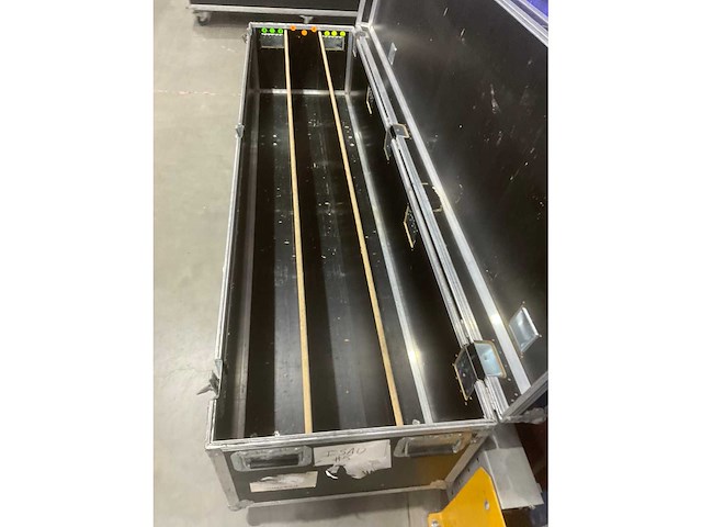 Flightcase (2340x590x640) - afbeelding 3 van  3